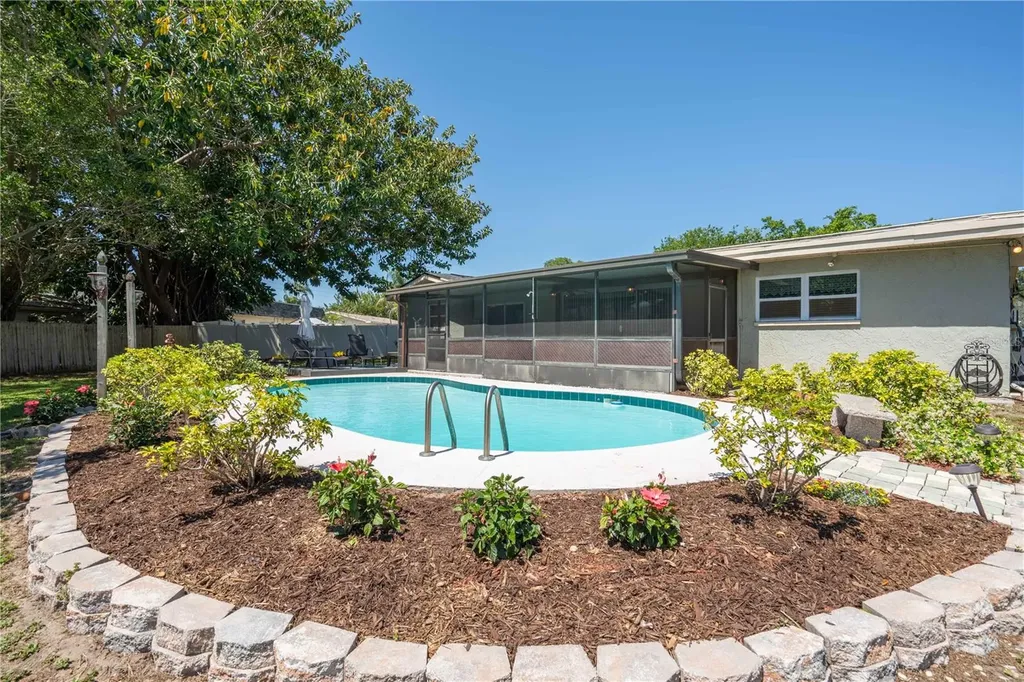 11438 126th Terrace Largo FL 33778