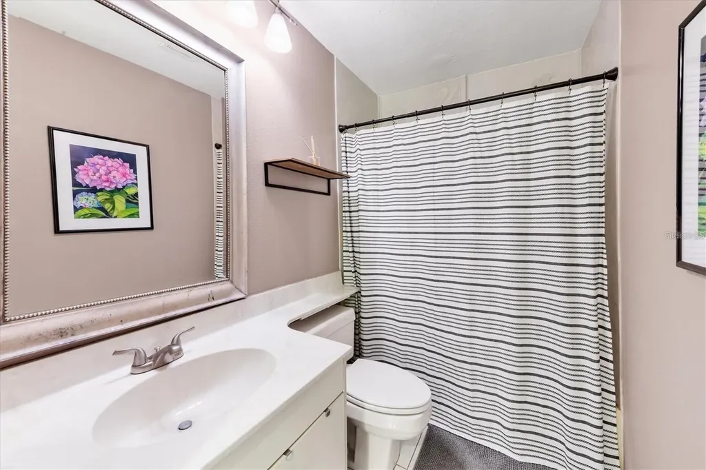 4717 Winslow Beacon Sarasota FL 34235