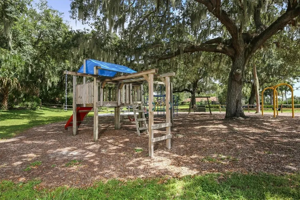 4717 Winslow Beacon Sarasota FL 34235