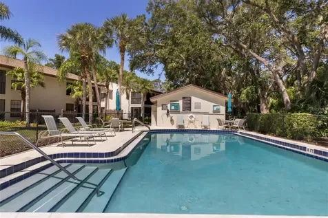 4717 Winslow Beacon Sarasota FL 34235