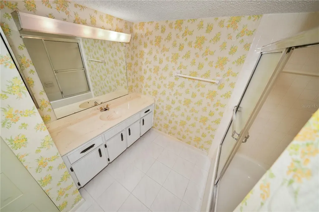 1450 Heather Ridge Boulevard Dunedin FL 34698
