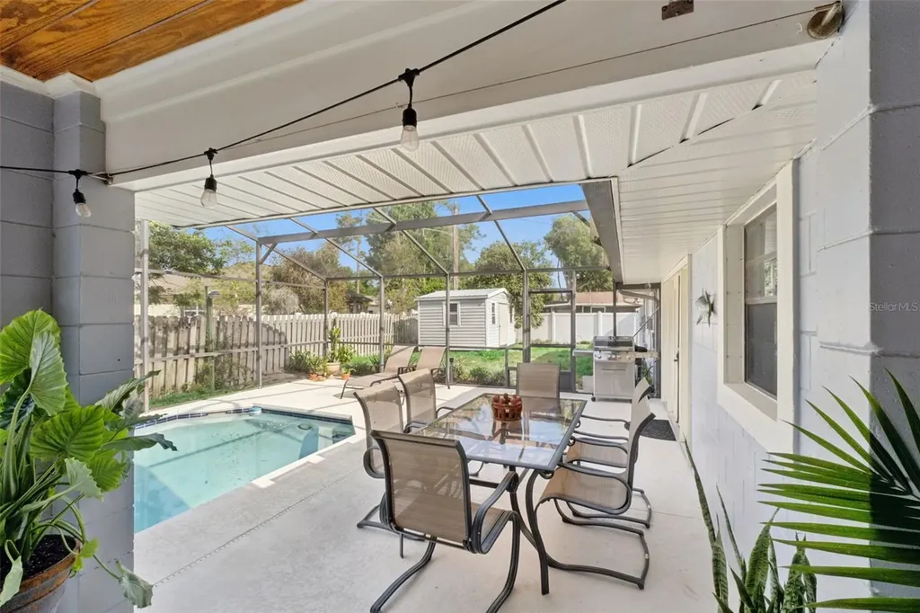 2002 Fairway Drive Eustis FL 32726