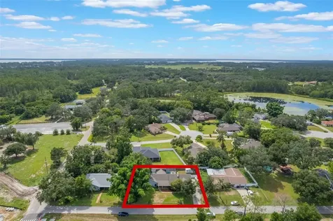 2002 Fairway Drive Eustis FL 32726