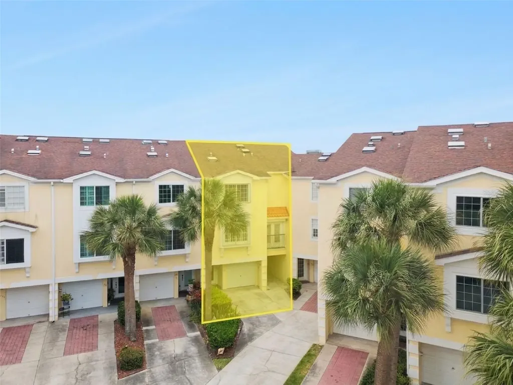 137 Brent Circle Oldsmar FL 34677