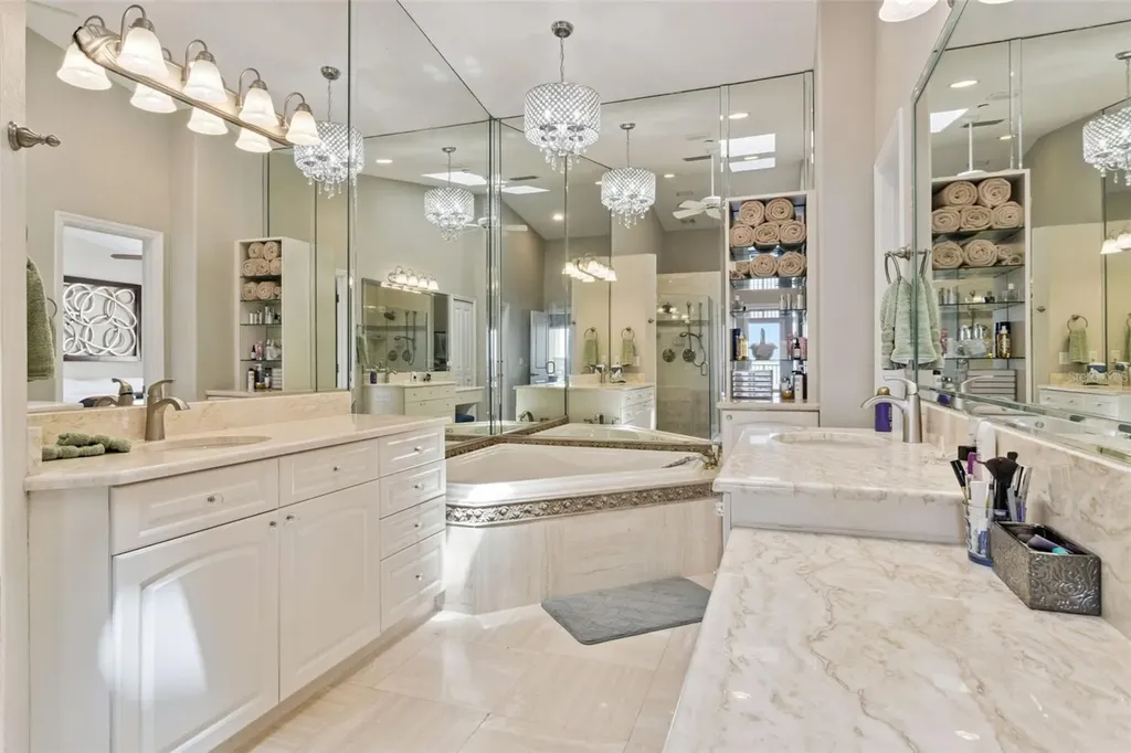 137 Brent Circle Oldsmar FL 34677