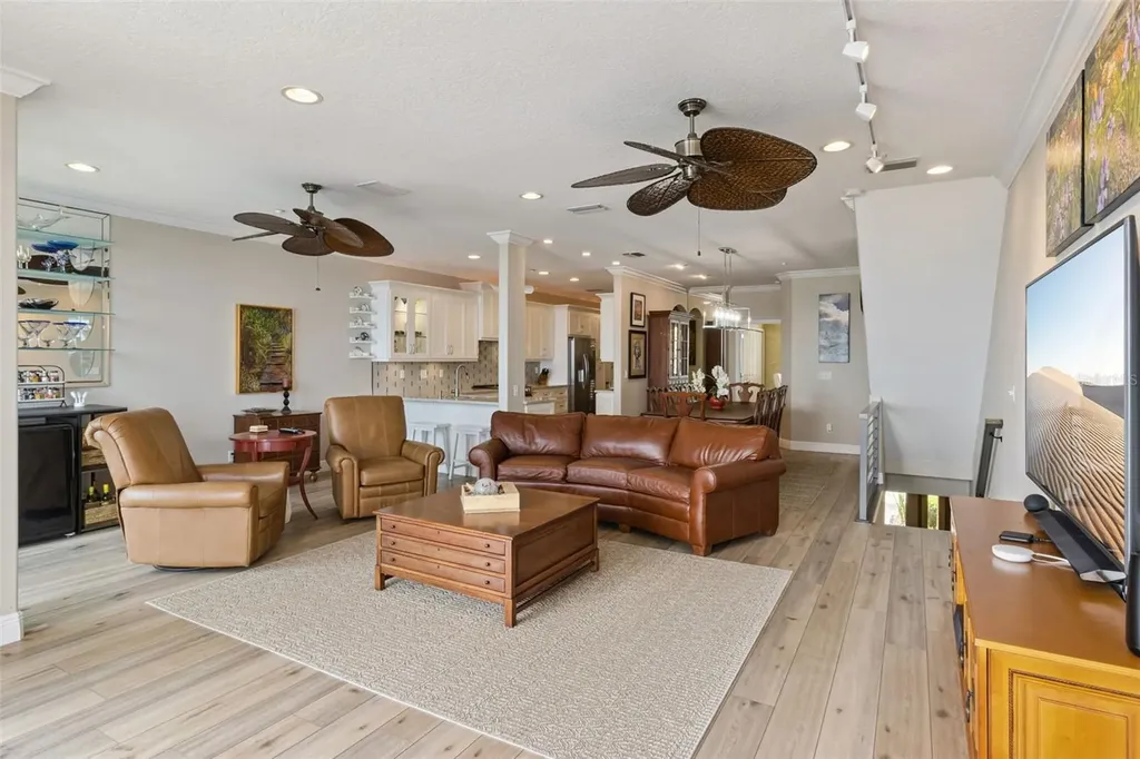 137 Brent Circle Oldsmar FL 34677