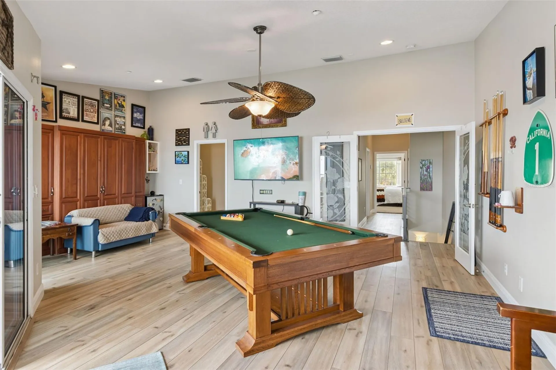 137 Brent Circle Oldsmar FL 34677
