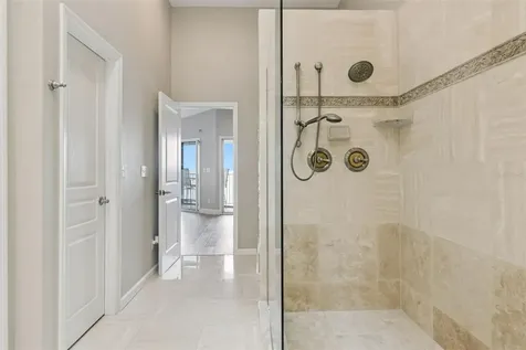 137 Brent Circle Oldsmar FL 34677