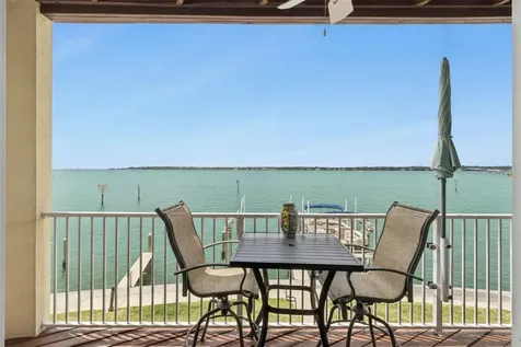 137 Brent Circle Oldsmar FL 34677