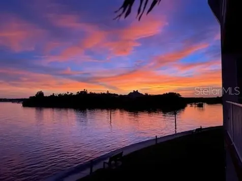 137 Brent Circle Oldsmar FL 34677