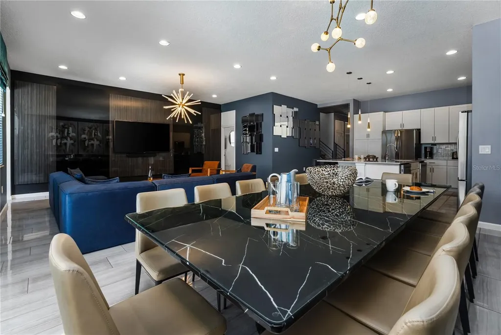 8009 Oak Shadow Court Davenport FL 33837