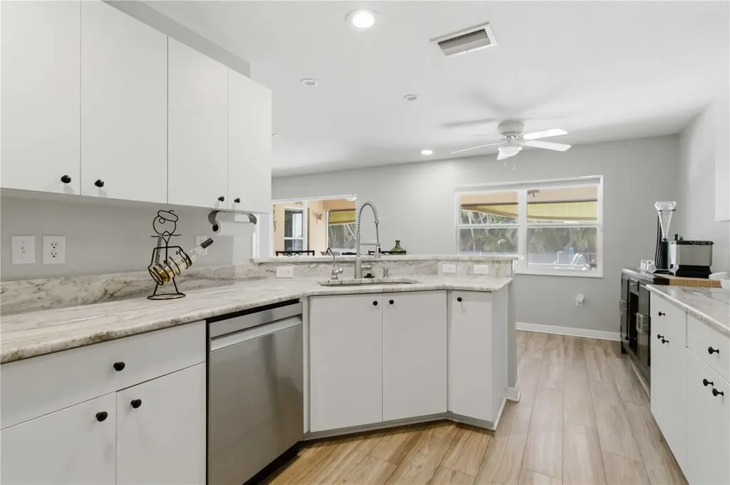 807 Ixora Avenue Ellenton FL 34222
