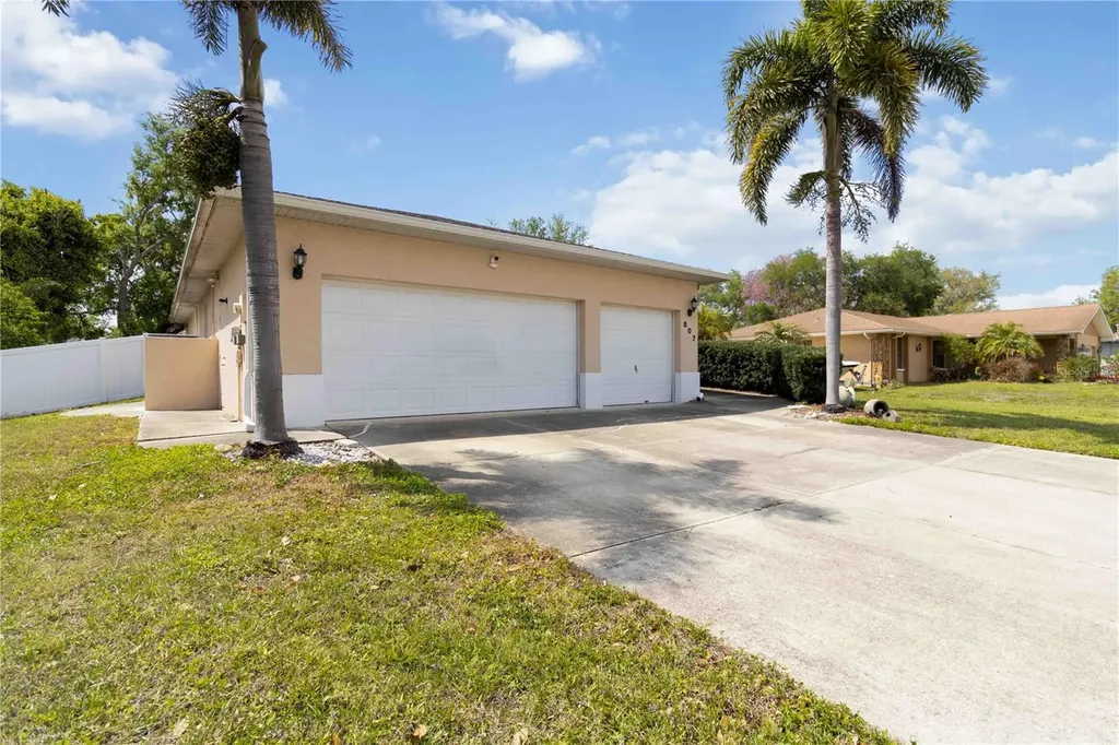 807 Ixora Avenue Ellenton FL 34222