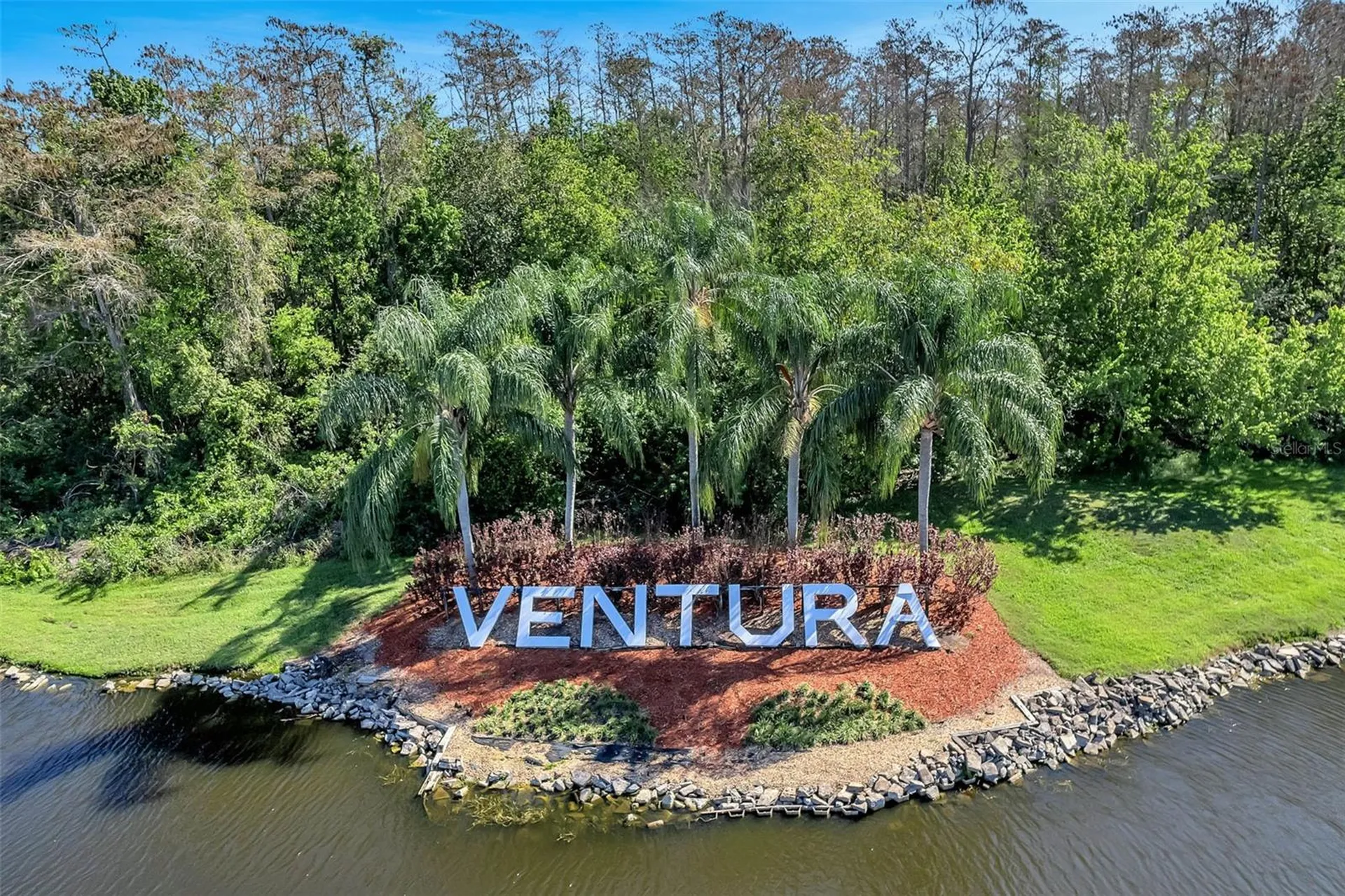 2901 Clubview Drive Orlando FL 32822