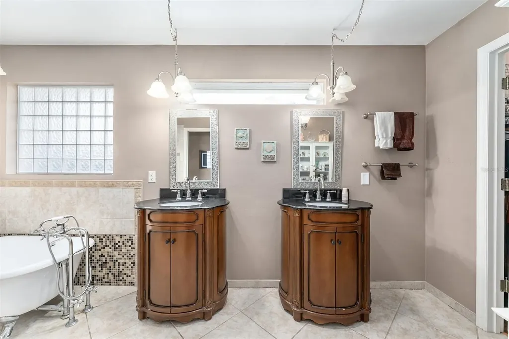 8420 SW 92nd Lane Gainesville FL 32608