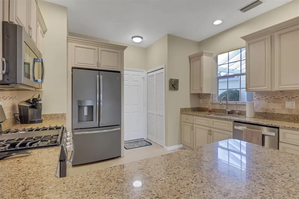 2475 Magnolia Circle North Port FL 34289