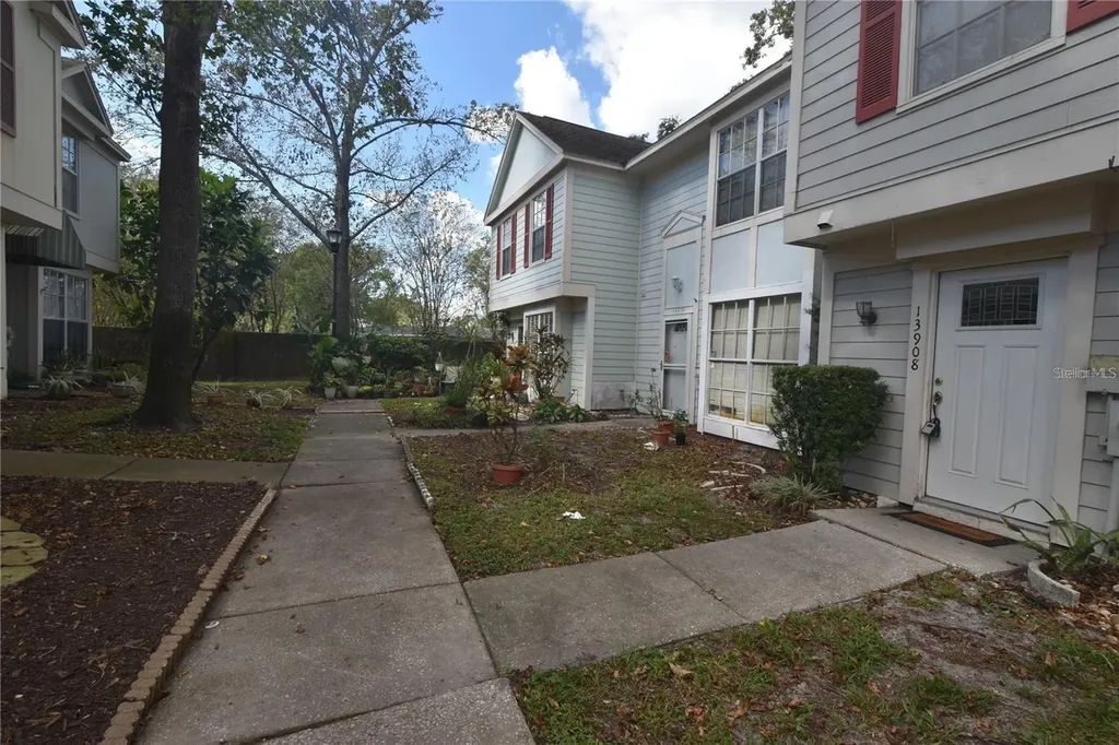 13908 Fletchers Mill Drive Tampa FL 33613