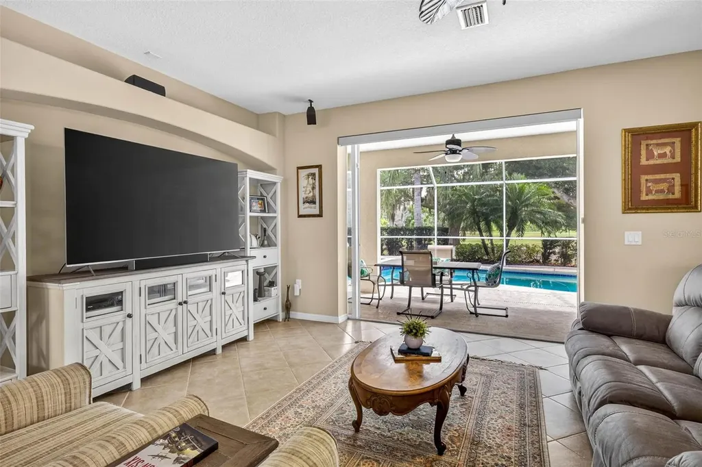 3819 Salida Delsol Drive Sun City Center FL 33573