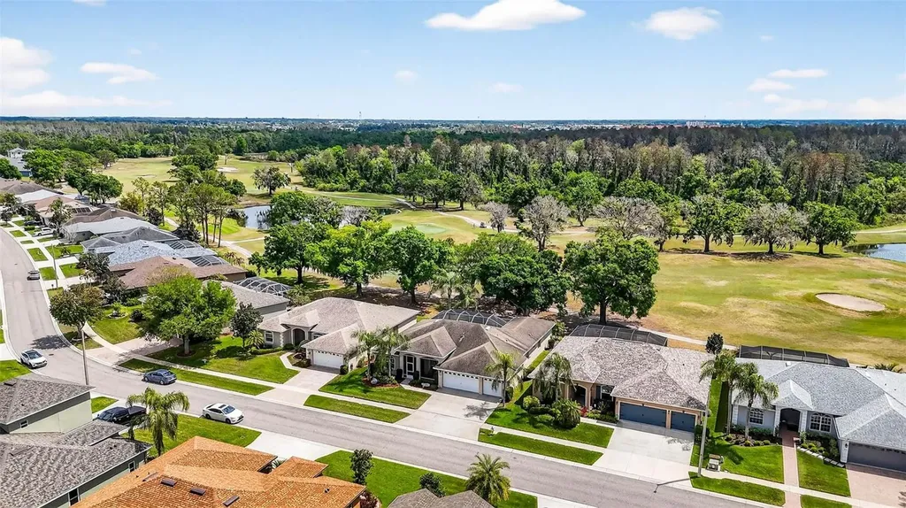 3819 Salida Delsol Drive Sun City Center FL 33573