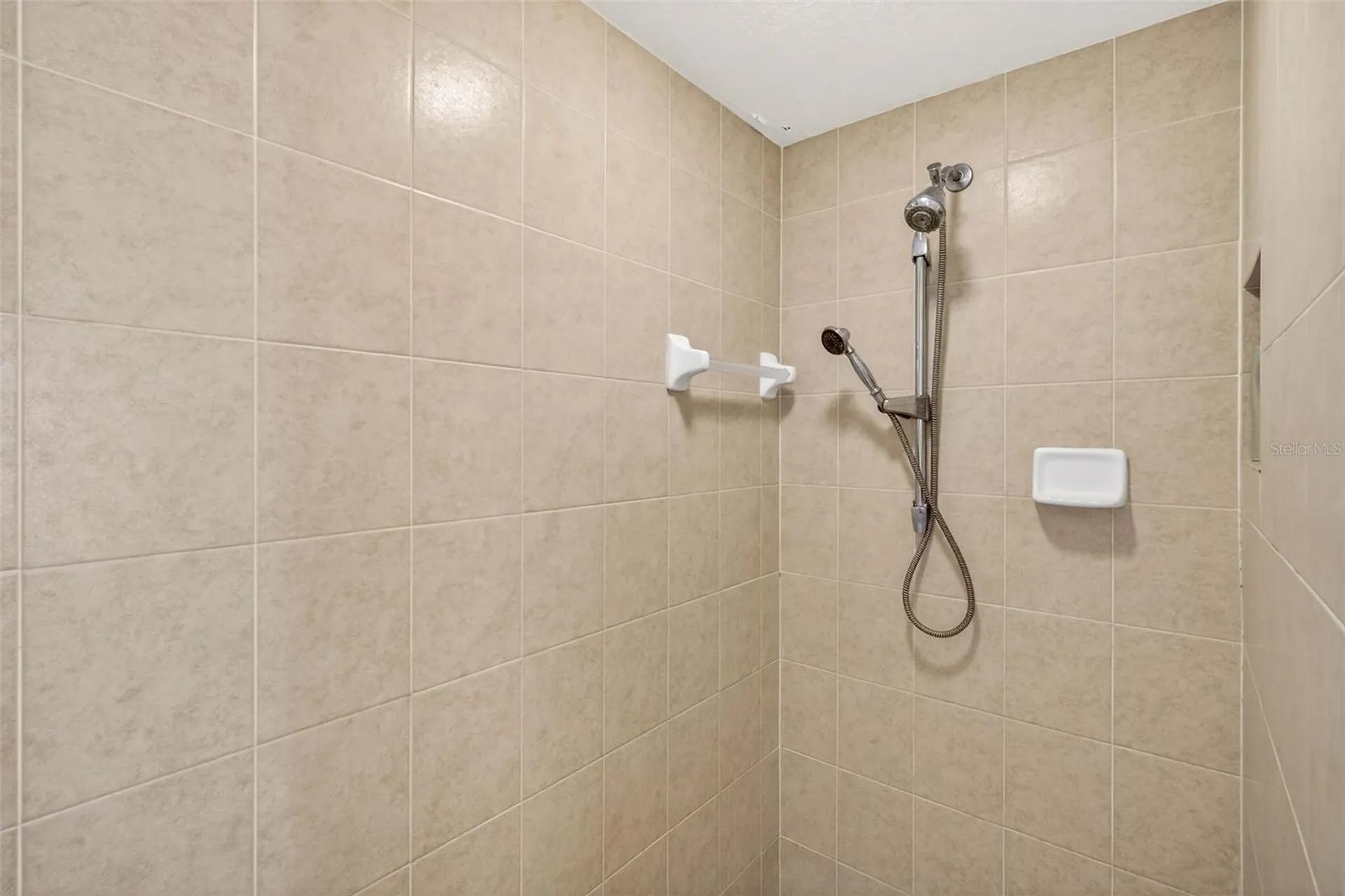 3819 Salida Delsol Drive Sun City Center FL 33573