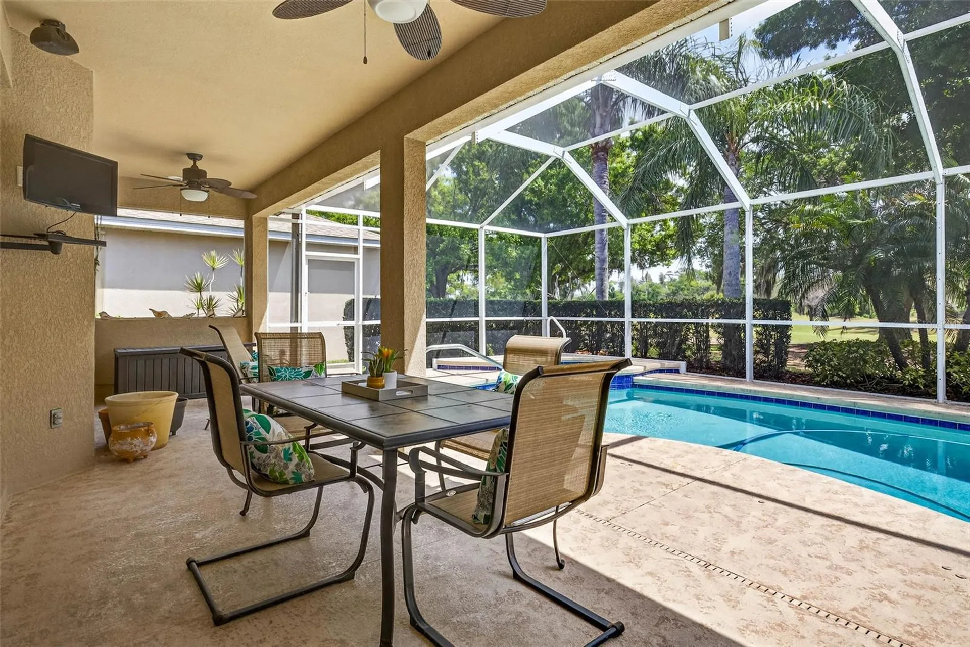 3819 Salida Delsol Drive Sun City Center FL 33573