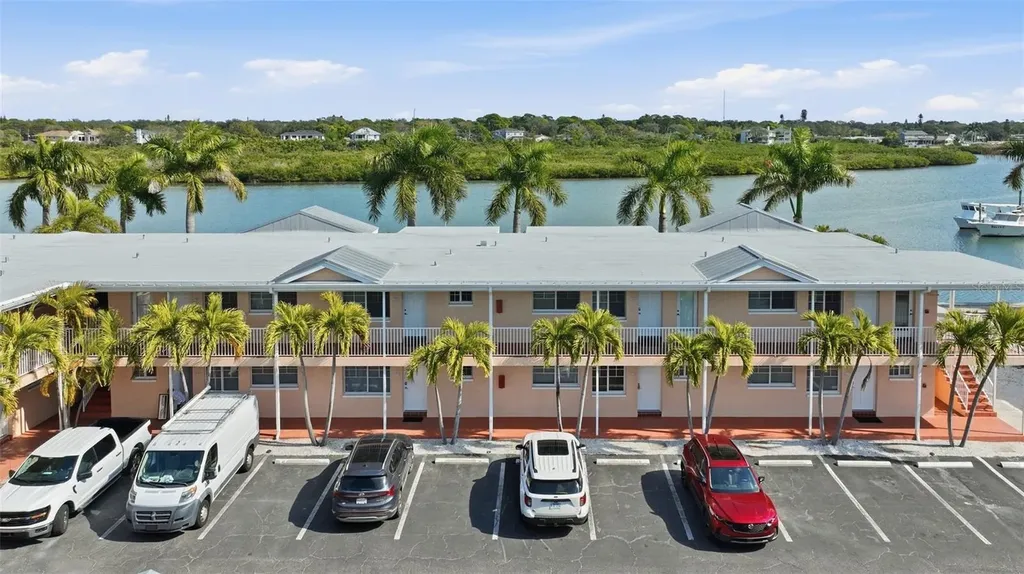 19417 Gulf Boulevard Indian Shores FL 33785