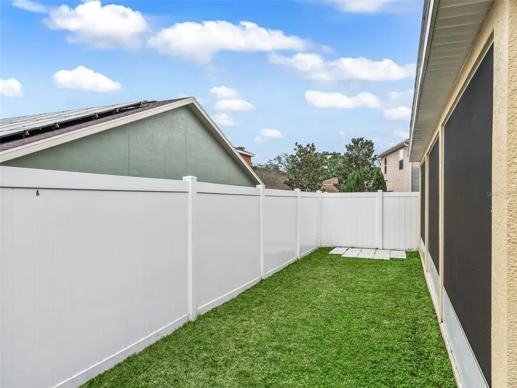 4904 NE 123rd Lane Oxford FL 34484