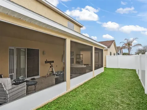4904 NE 123rd Lane Oxford FL 34484