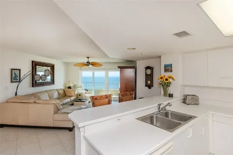 2937 S Atlantic Avenue Daytona Beach Shores FL 32118