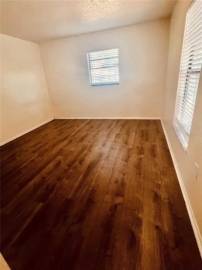 607 23rd Avenue E Bradenton FL 34208