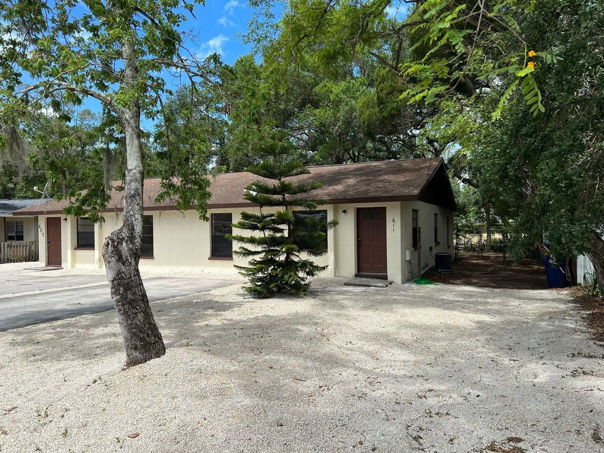 607 23rd Avenue E Bradenton FL 34208