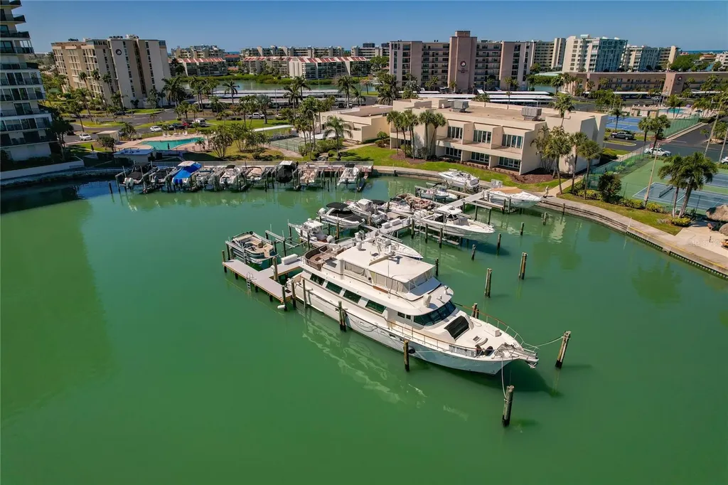 7540 Bay Island Drive S South Pasadena FL 33707