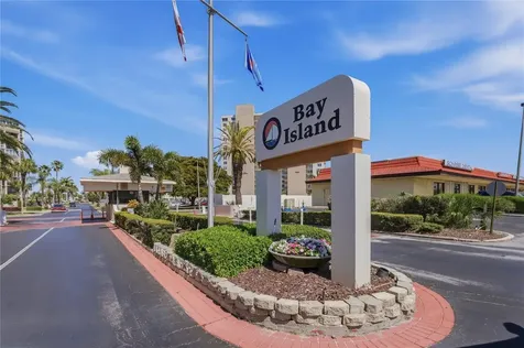 7540 Bay Island Drive S South Pasadena FL 33707