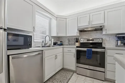 7540 Bay Island Drive S South Pasadena FL 33707