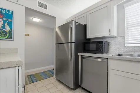 7540 Bay Island Drive S South Pasadena FL 33707