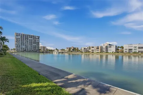 7540 Bay Island Drive S South Pasadena FL 33707