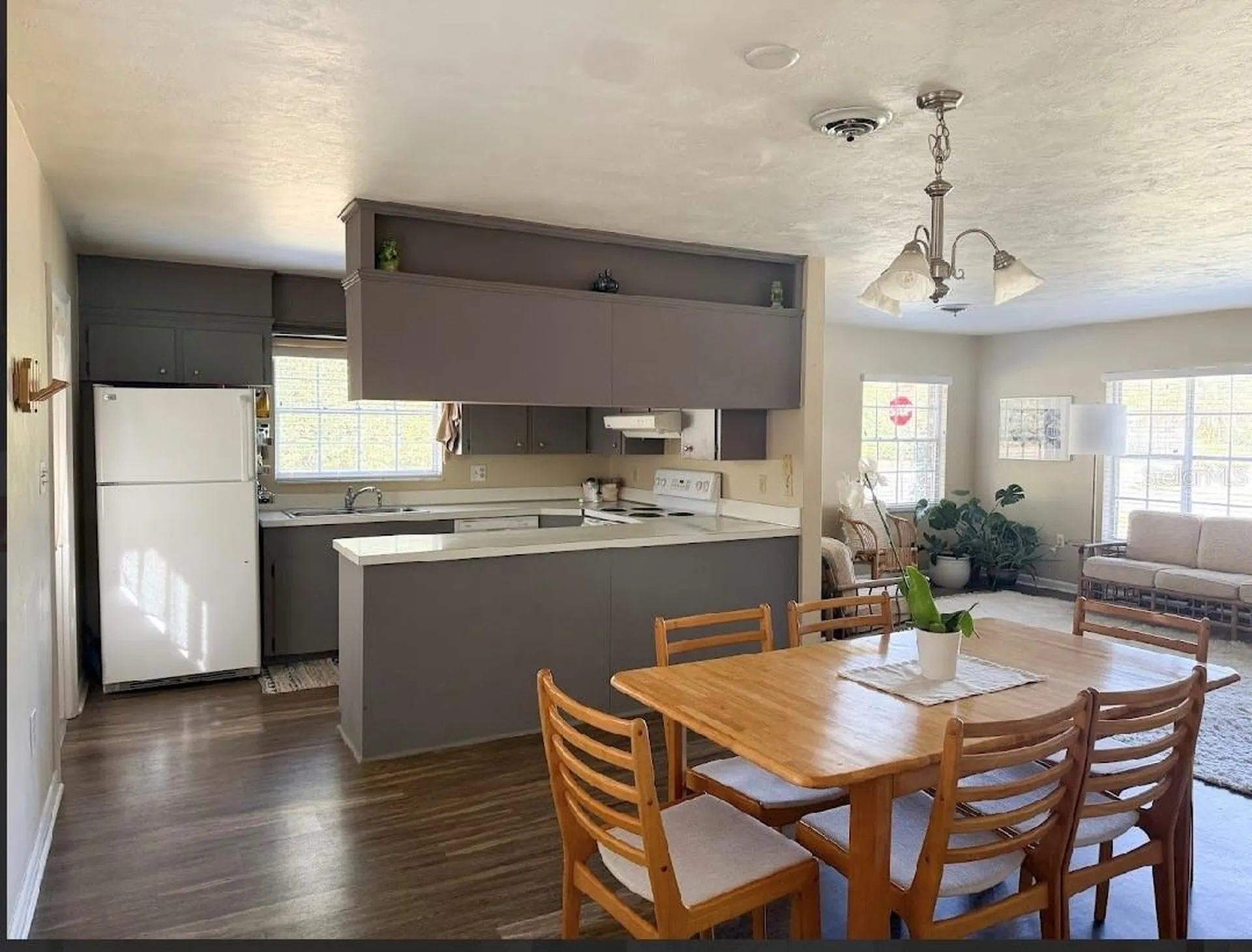 305 SE 10th Avenue Ocala FL 34471