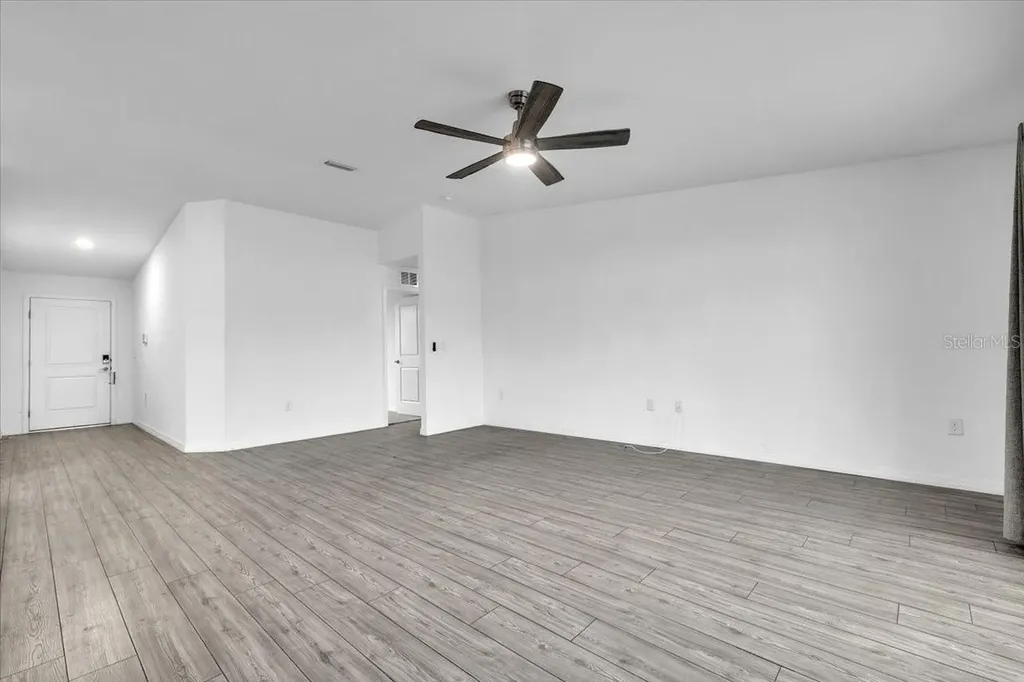 2816 NW 8th Place Cape Coral FL 33993