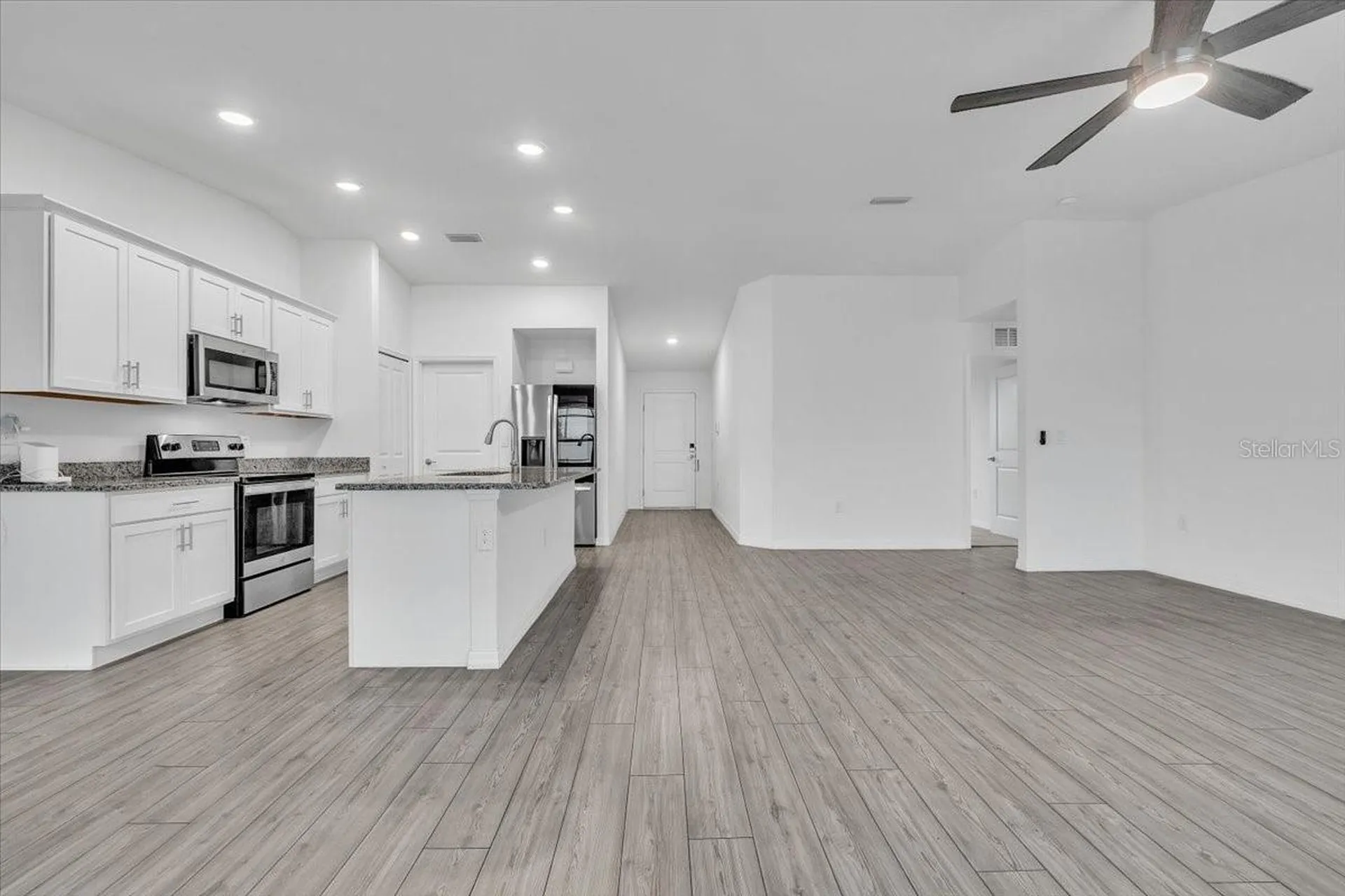 2816 NW 8th Place Cape Coral FL 33993