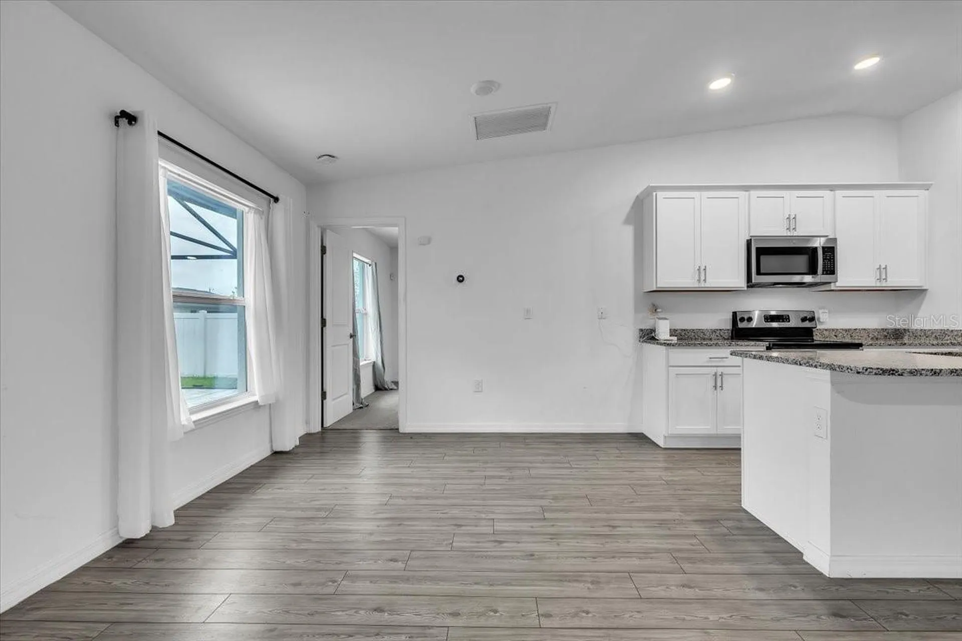 2816 NW 8th Place Cape Coral FL 33993