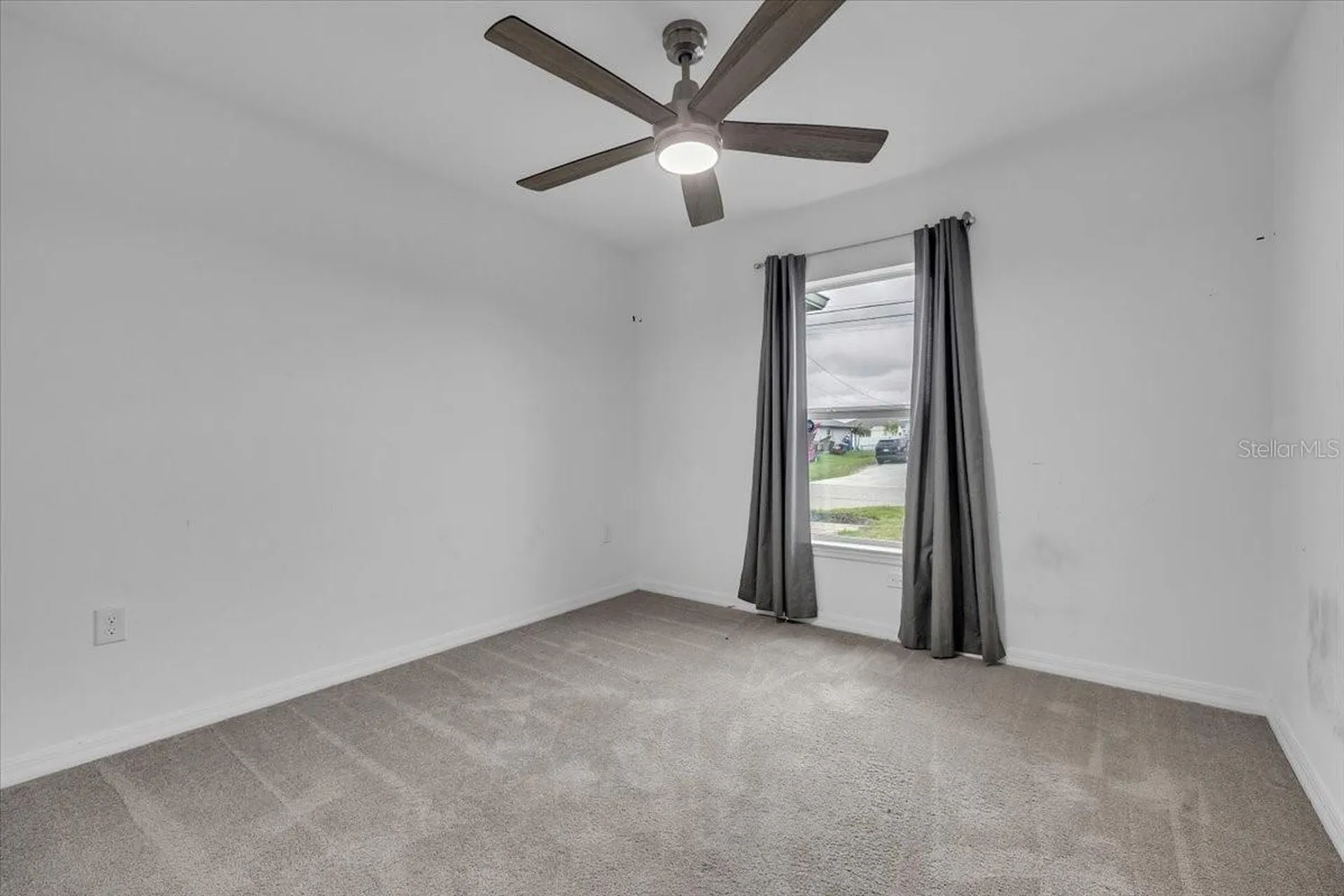 2816 NW 8th Place Cape Coral FL 33993