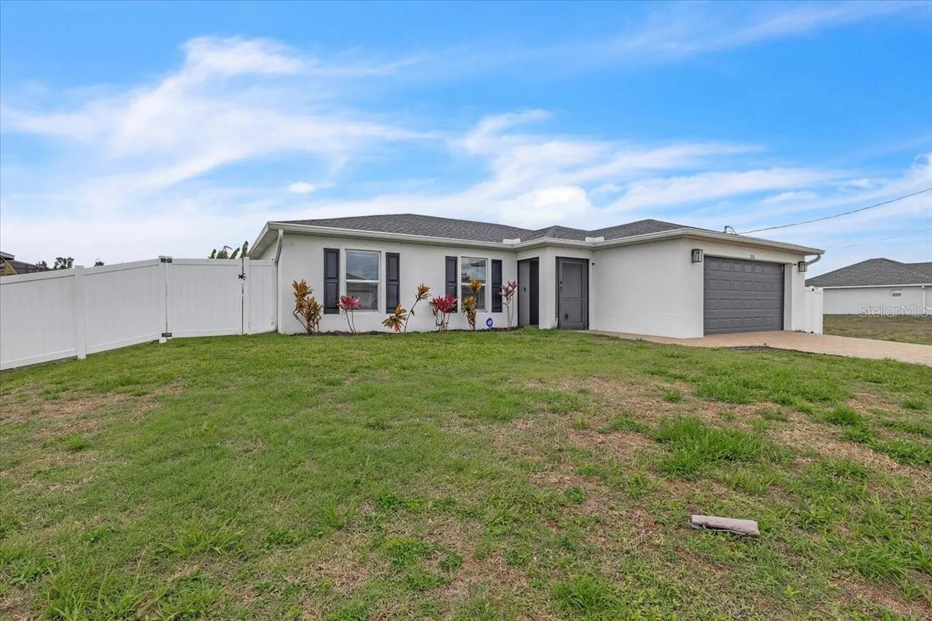 2816 NW 8th Place Cape Coral FL 33993