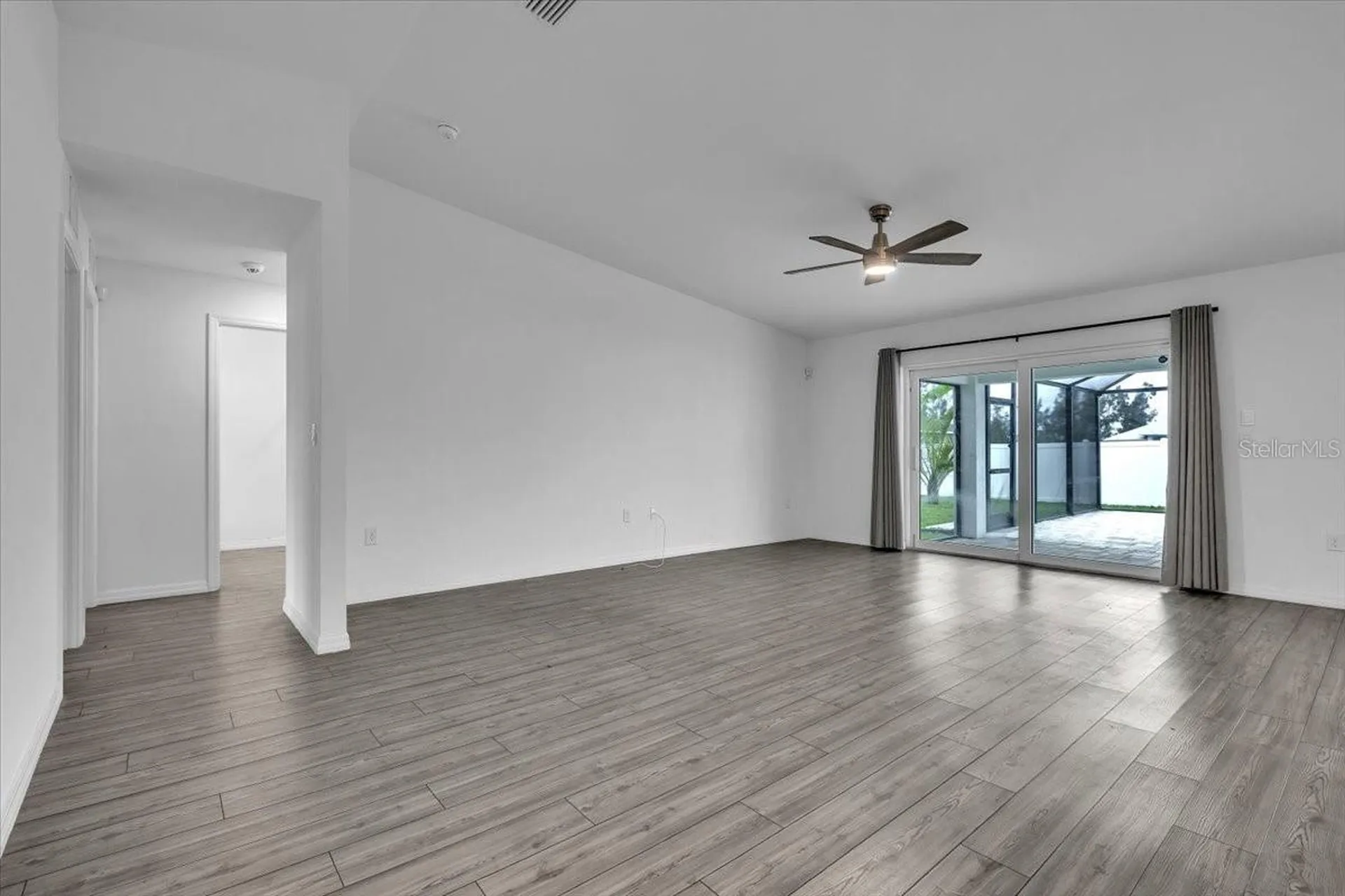 2816 NW 8th Place Cape Coral FL 33993