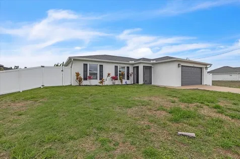 2816 NW 8th Place Cape Coral FL 33993