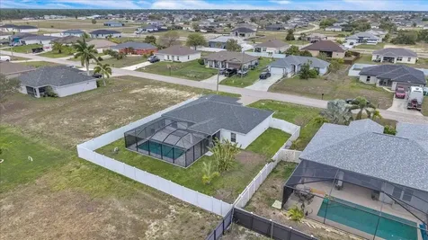 2816 NW 8th Place Cape Coral FL 33993