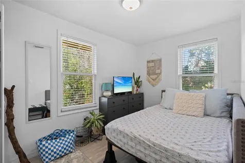 2915 Lynnhurst Street Sarasota FL 34239