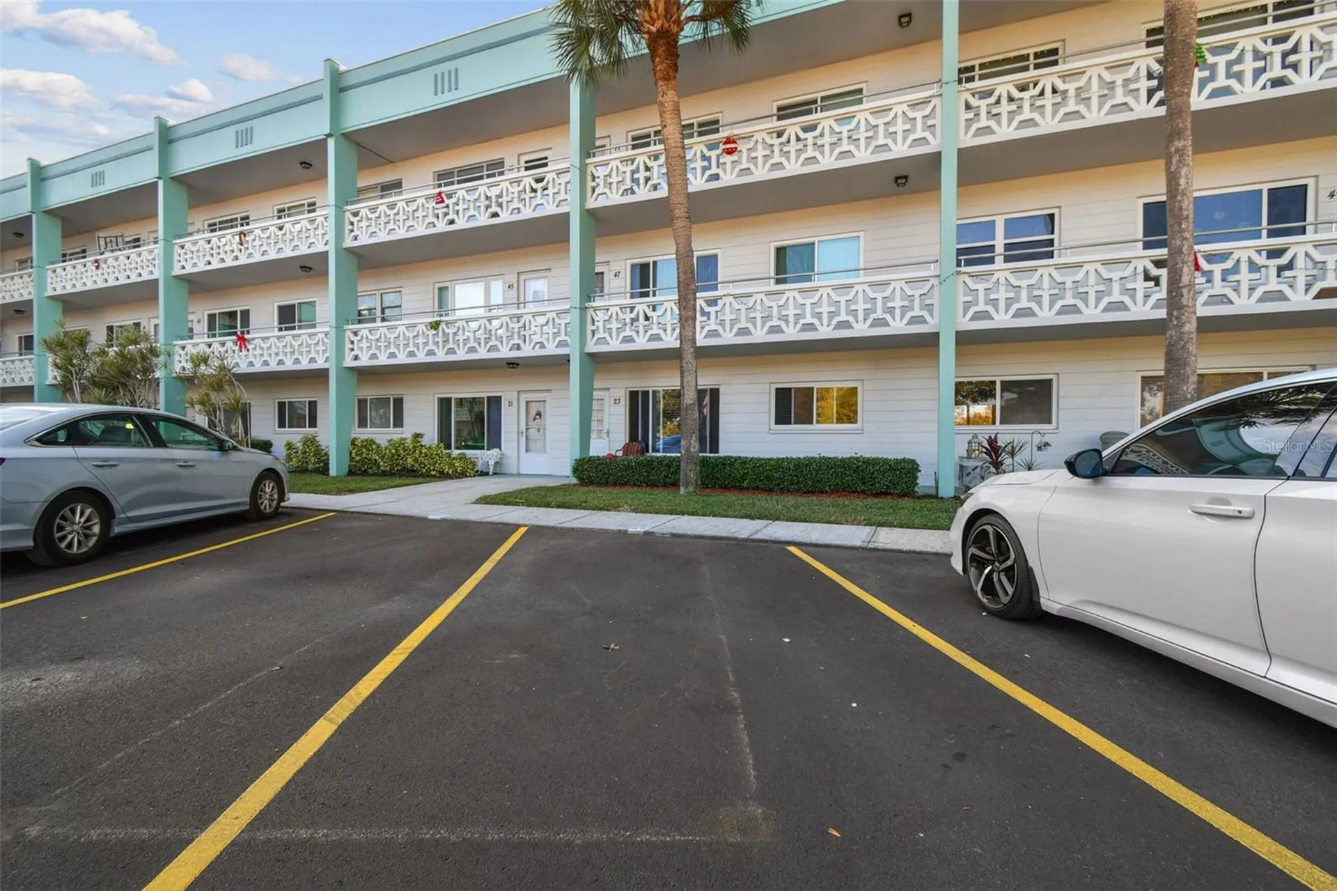 2455 Finlandia Lane Clearwater FL 33763