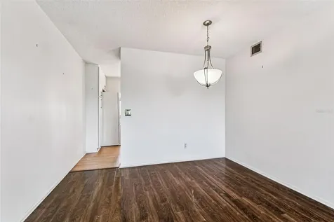 2455 Finlandia Lane Clearwater FL 33763