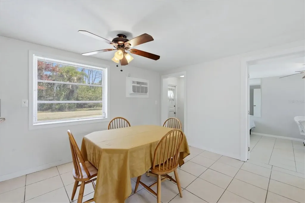555 Artists Avenue Englewood FL 34223