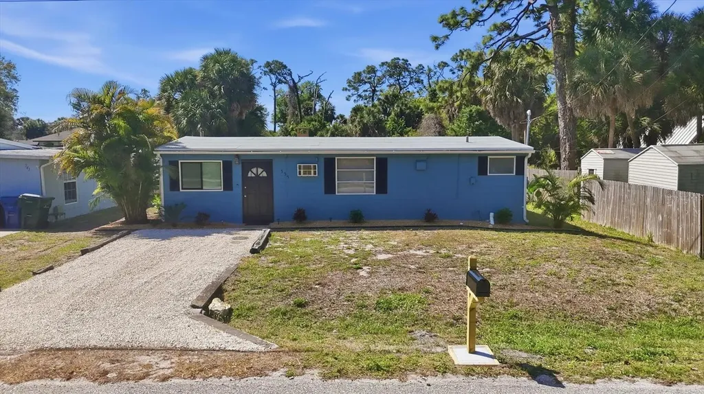 555 Artists Avenue Englewood FL 34223